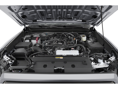 2025 Toyota Tacoma 4WD SR5