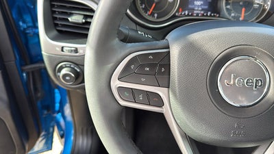 2022 Jeep Cherokee Latitude Lux