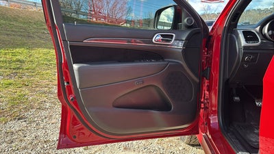 2020 Jeep Grand Cherokee SRT