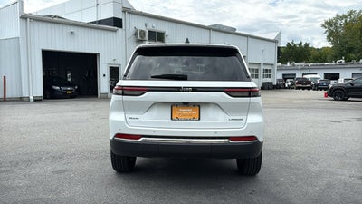 2023 Jeep Grand Cherokee Laredo