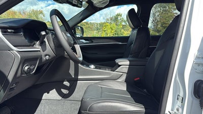 2027 Jeep Grand Cherokee Limited Reserve
