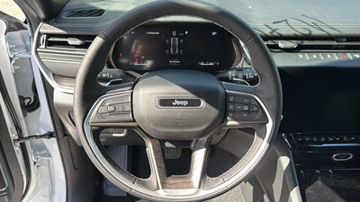 2027 Jeep Grand Cherokee Limited Reserve