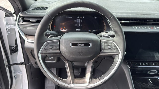2027 Jeep Grand Cherokee Limited Reserve