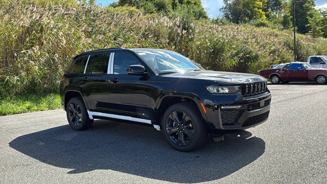 2027 Jeep Grand Cherokee Limited Reserve