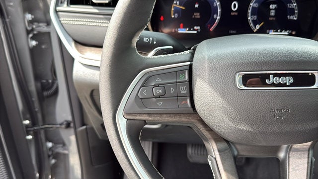 2027 Jeep Grand Cherokee Limited Reserve