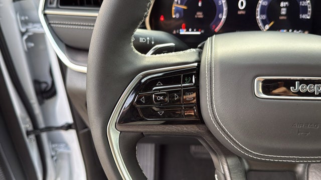 2025 Jeep Grand Cherokee Overland