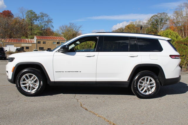 2022 Jeep Grand Cherokee L Laredo