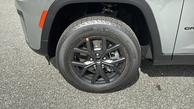 2027 Jeep Grand Cherokee L Laredo Altitude