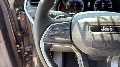 2026 Jeep Grand Cherokee L Laredo Altitude