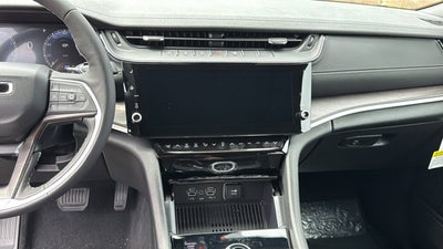2026 Jeep Grand Cherokee L Laredo Altitude