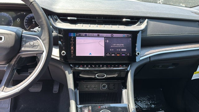 2026 Jeep Grand Cherokee L Laredo Altitude