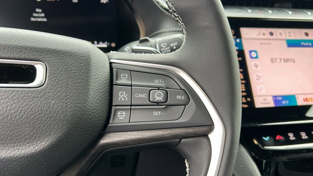 2026 Jeep Grand Cherokee L Laredo Altitude