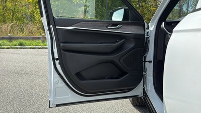 2027 Jeep Grand Cherokee L Laredo Altitude