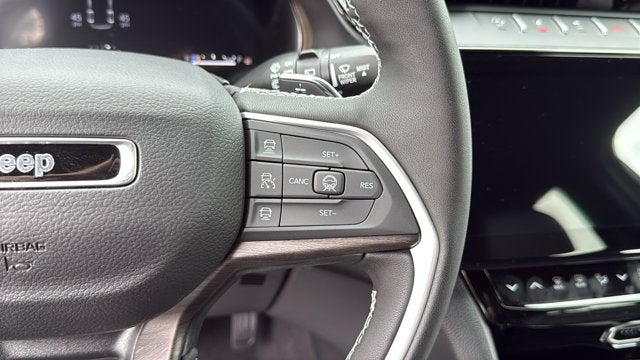 2027 Jeep Grand Cherokee L Limited