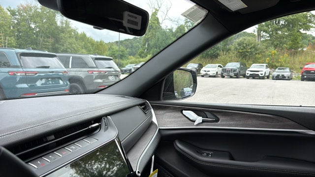 2027 Jeep Grand Cherokee L Limited