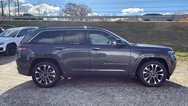 2022 Jeep Grand Cherokee 4xe Overland