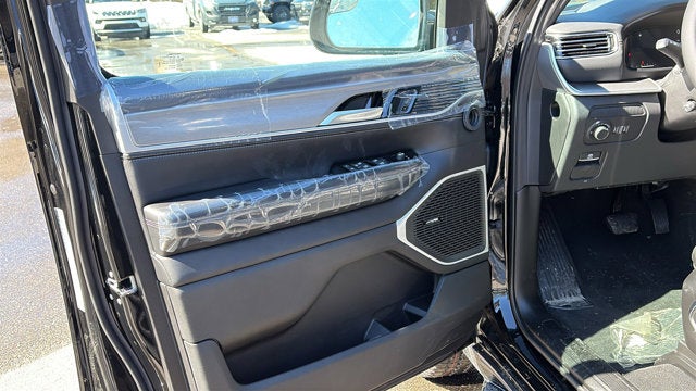 2026 Jeep Grand Wagoneer L BASE