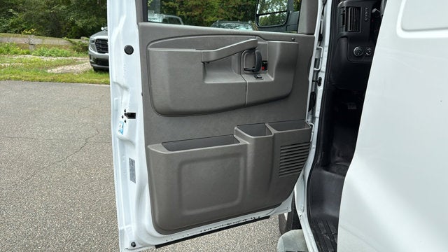 2023 Chevrolet Express Cargo Van BASE