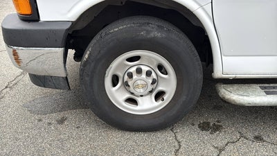 2024 Chevrolet Express Cargo Van BASE