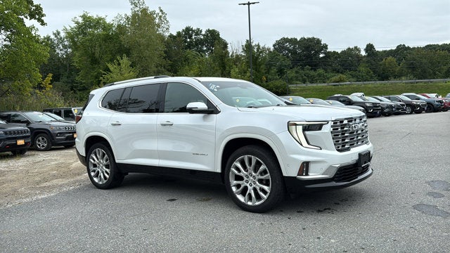 2024 GMC Acadia AWD Denali