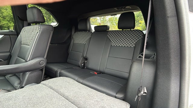 2024 GMC Acadia AWD Denali