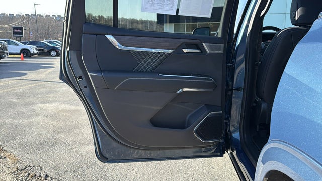 2024 GMC Acadia AWD Denali