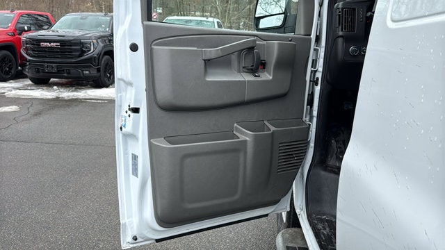 2024 GMC Savana Cargo Van BASE