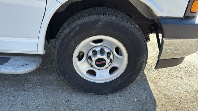 2024 GMC Savana Cargo Van BASE