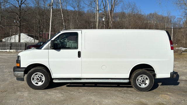 2024 GMC Savana Cargo Van BASE