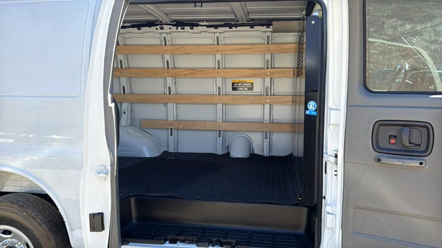 2025 GMC Savana Cargo Van BASE