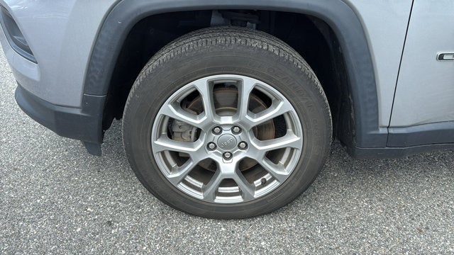 2023 Jeep Compass Latitude Lux