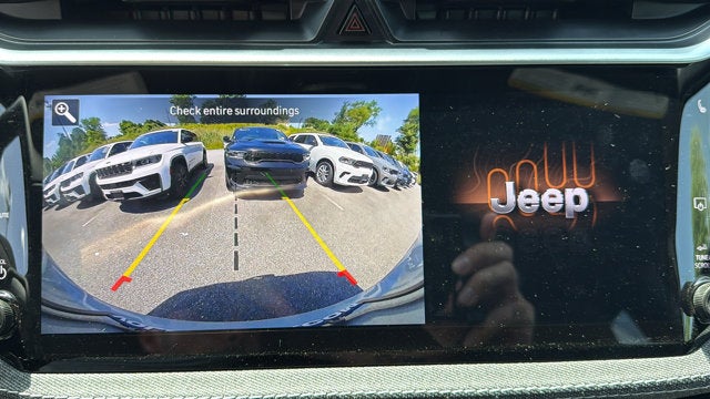 2026 Jeep Cherokee Laredo