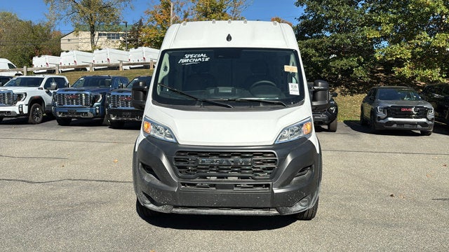 2025 RAM ProMaster Cargo Van Tradesman