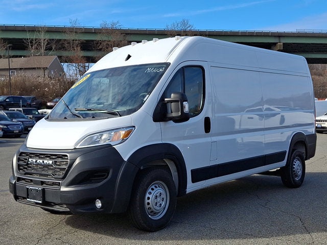 2025 RAM ProMaster Cargo Van Tradesman