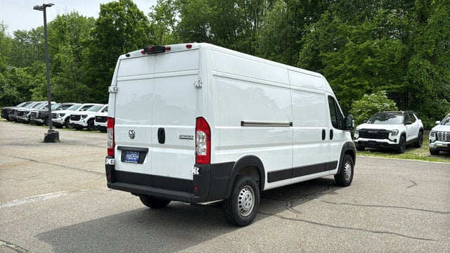 2026 RAM ProMaster Cargo Van Tradesman