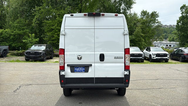 2026 RAM ProMaster Cargo Van Tradesman