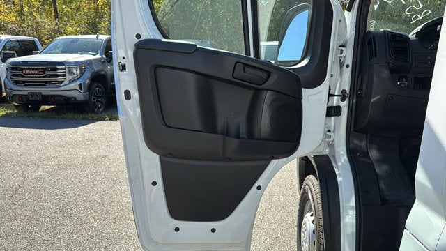 2026 RAM ProMaster Cargo Van Tradesman