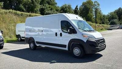 2026 RAM ProMaster Cargo Van Tradesman