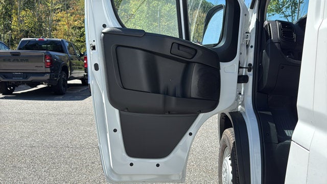 2026 RAM ProMaster Cargo Van Tradesman