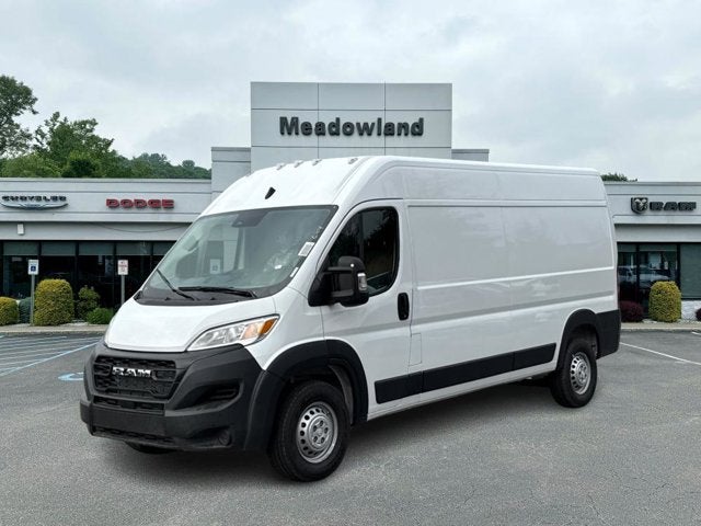 2026 RAM ProMaster Cargo Van Tradesman
