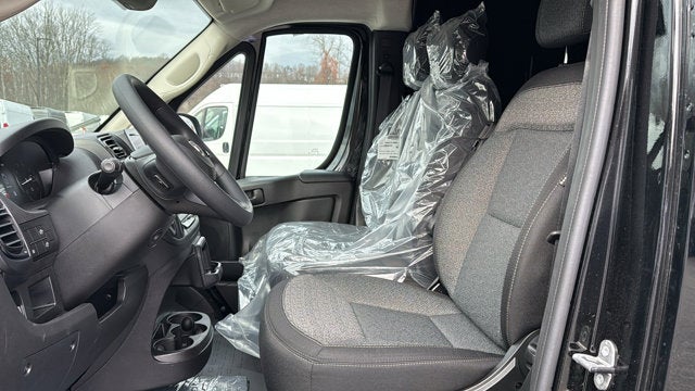 2026 RAM ProMaster Cargo Van Tradesman