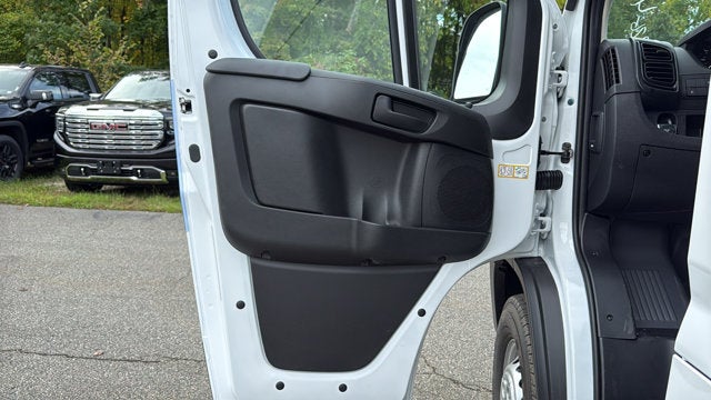 2026 RAM ProMaster Cargo Van Tradesman