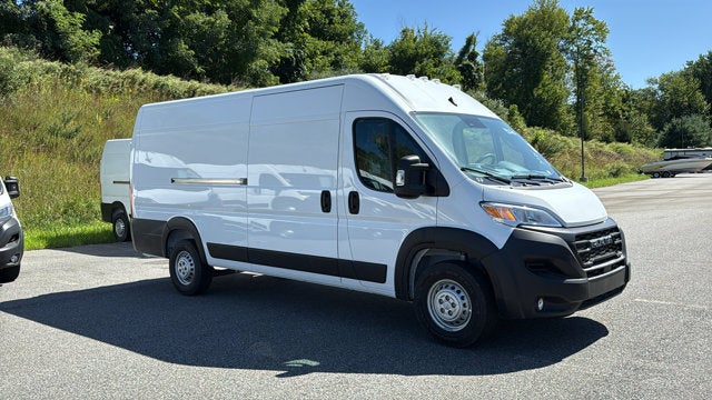 2026 RAM ProMaster Cargo Van Tradesman