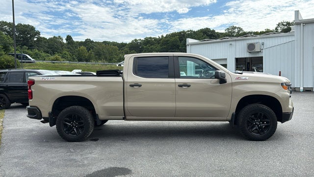 2022 Chevrolet Silverado 1500 Custom Trail Boss