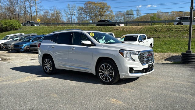 2022 GMC Terrain Denali