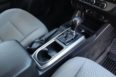 2022 Toyota Tacoma 4WD SR