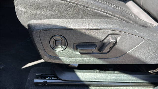 2023 Audi Q3 S line Premium