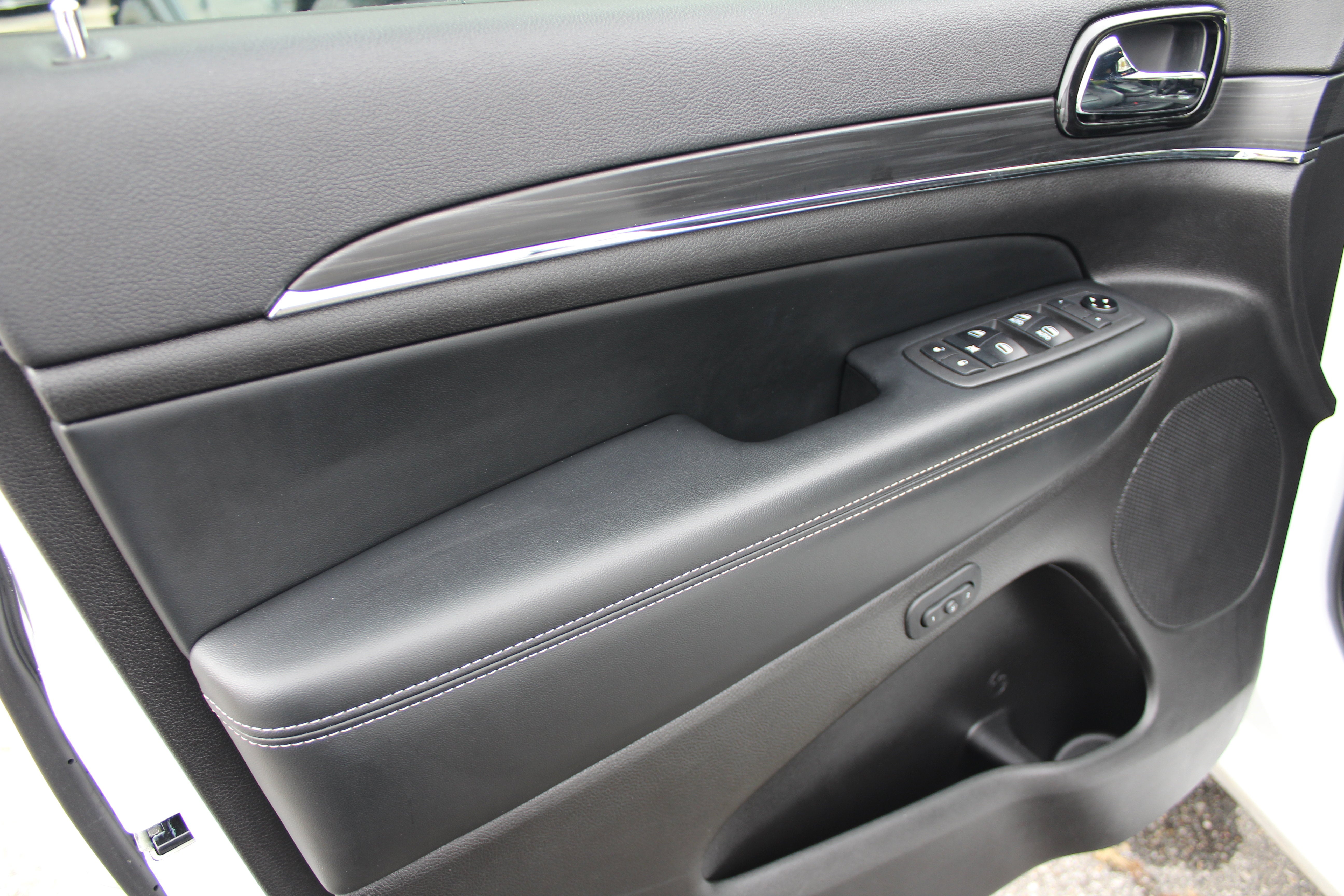 2021 Jeep Grand Cherokee 80th Anniversary