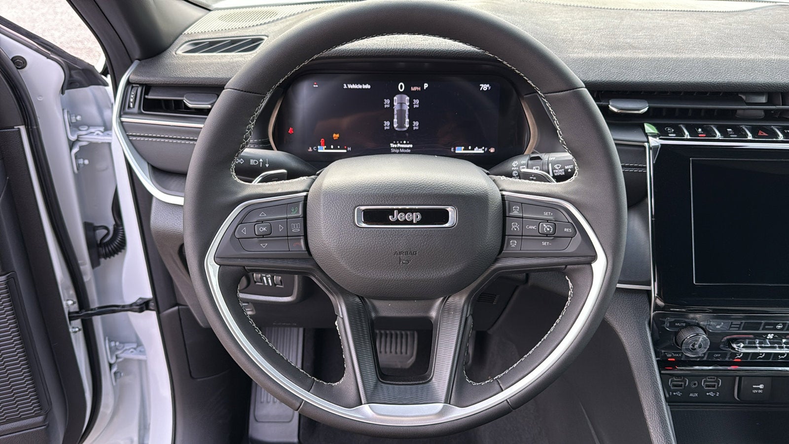 2025 Jeep Grand Cherokee Altitude X