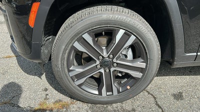 2027 Jeep Grand Cherokee Laredo X
